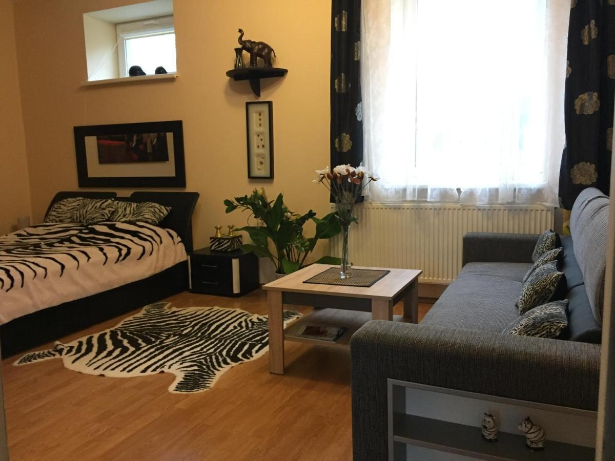 Apartamentai Pas Regina Паланга Экстерьер фото