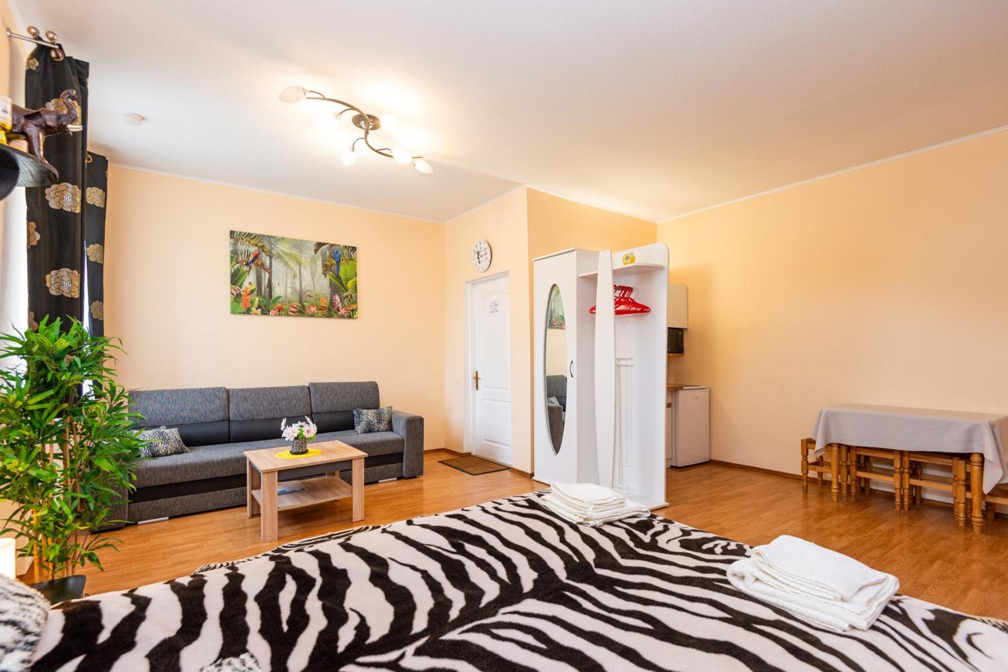 Apartamentai Pas Regina Паланга Экстерьер фото