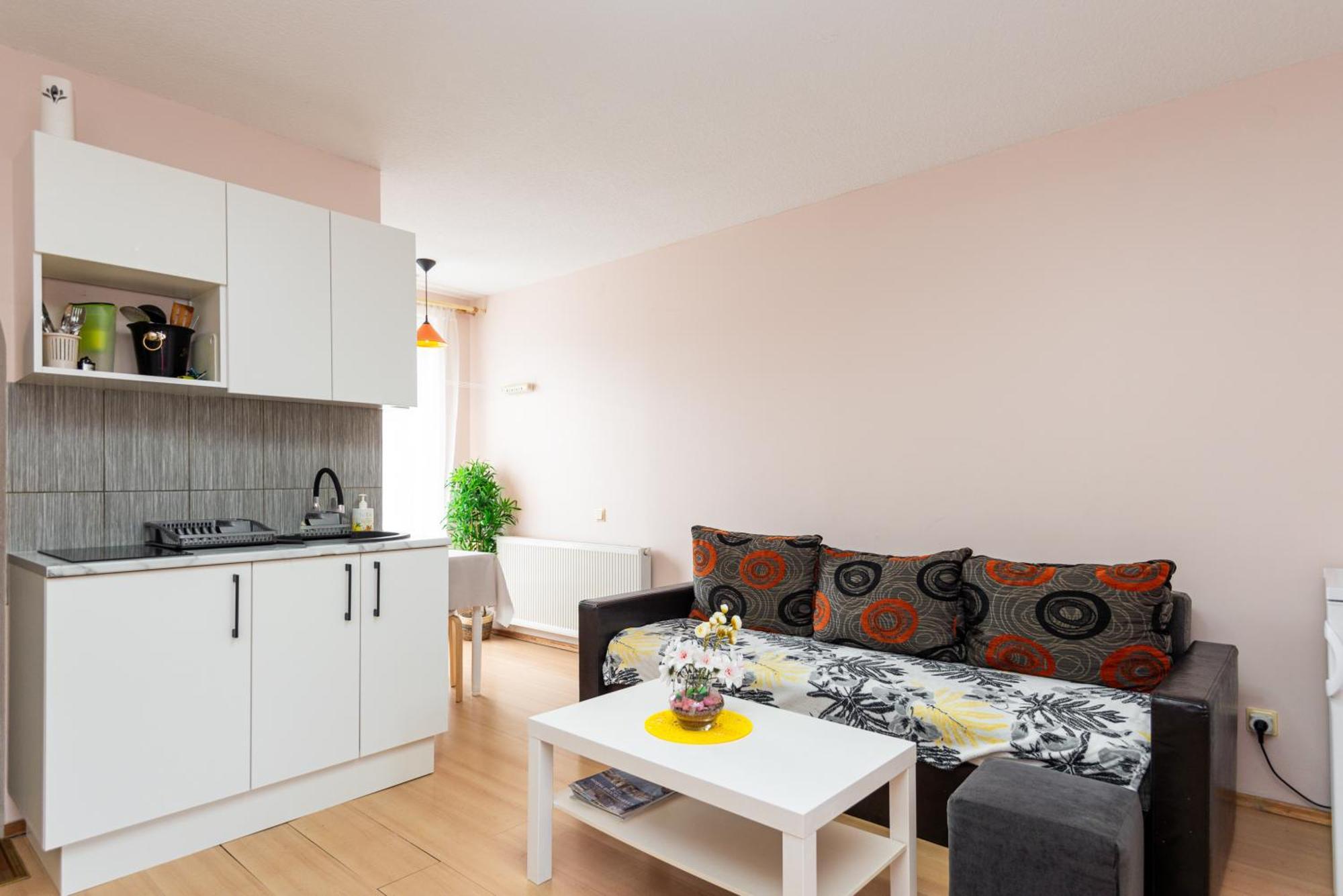 Apartamentai Pas Regina Паланга Экстерьер фото